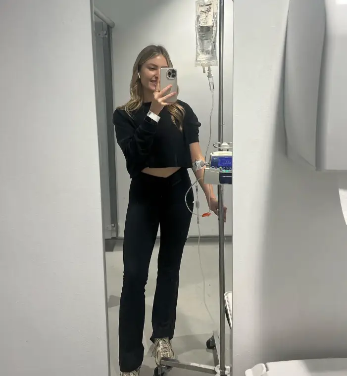 Amy raises awareness about MS and being a 'spoonie' (Instagram/@butyoudontlookill)