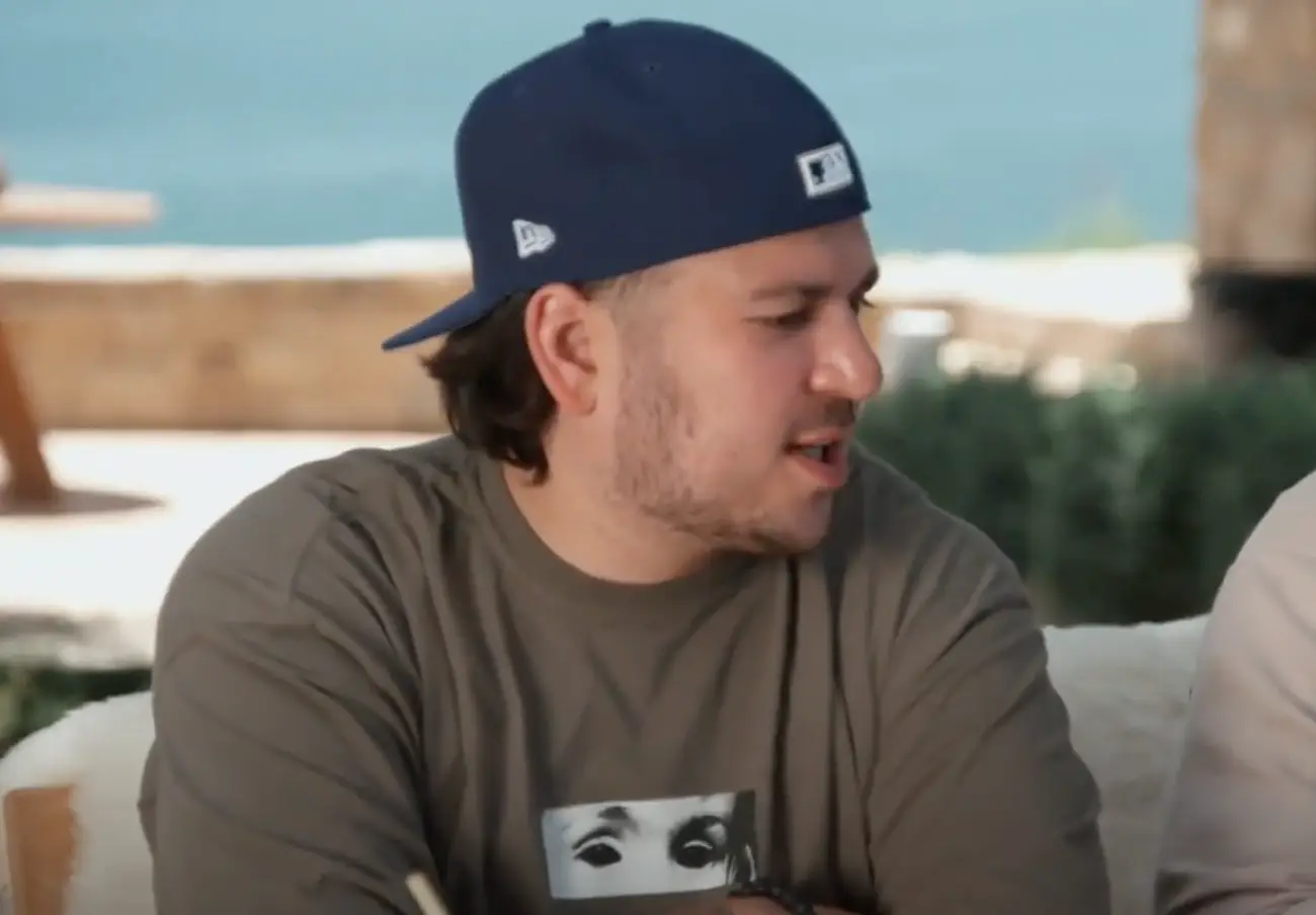 Rob gave a new interview this week (E!)