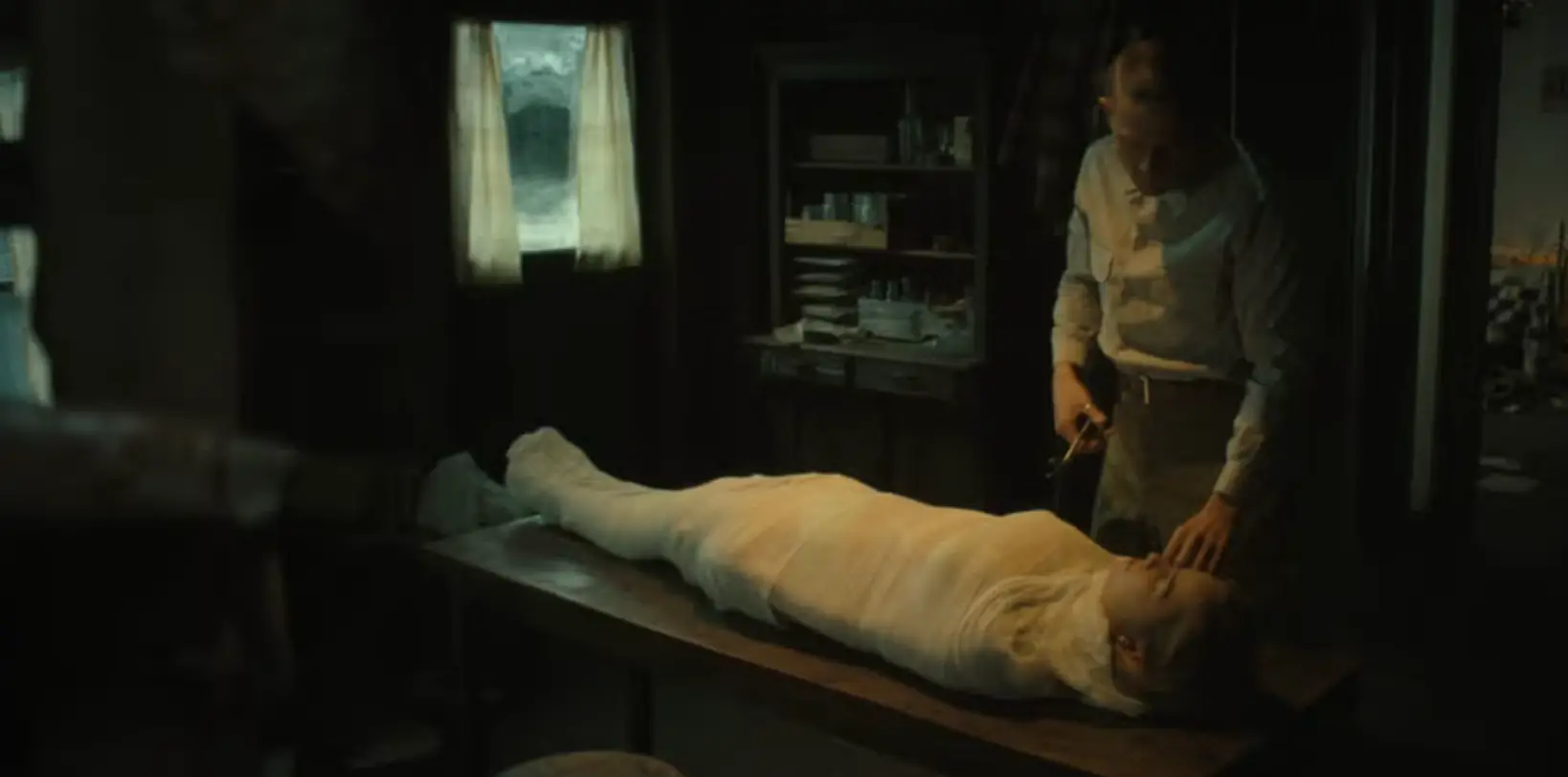 The Monster series goes into immense detail about Gein's mental health state (Netflix)