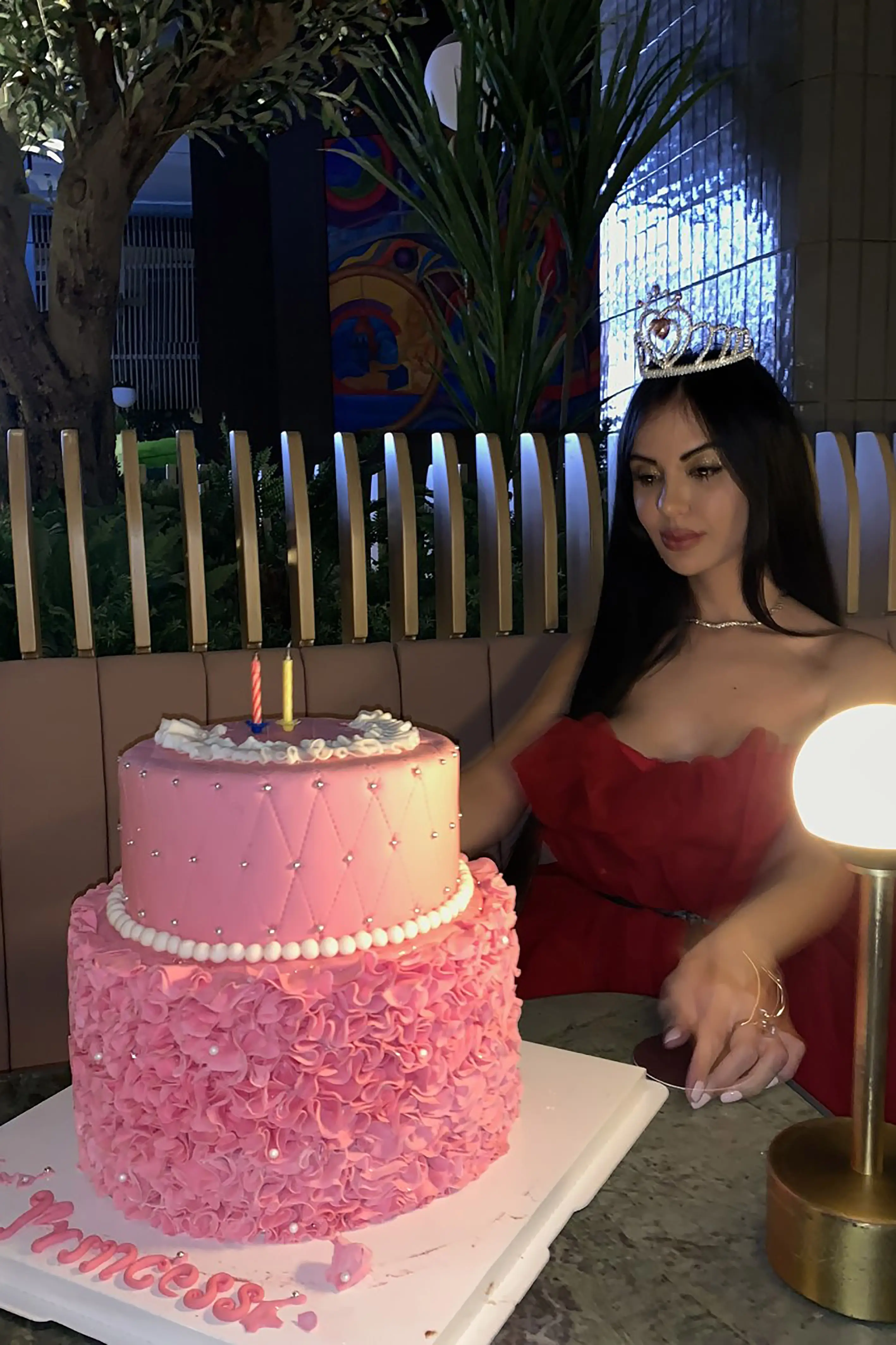 She realised she was suffering from body dysmorphia.