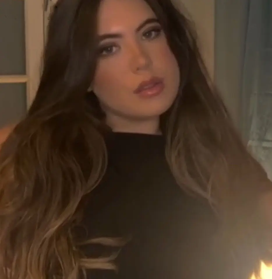 Victoria, from Greater Manchester, has shared her story about contracting herpes. (Kennedy News and Media)