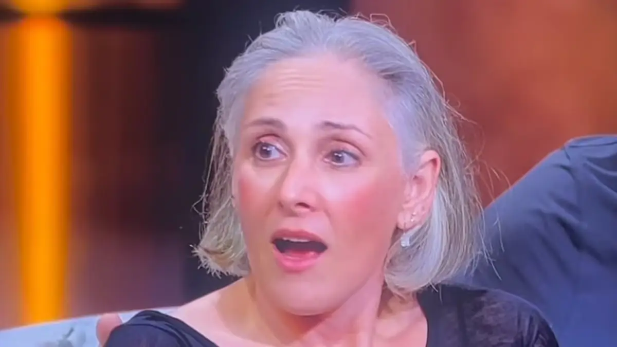 Lake revealed that Henry foresaw the blaze. (Netflix)