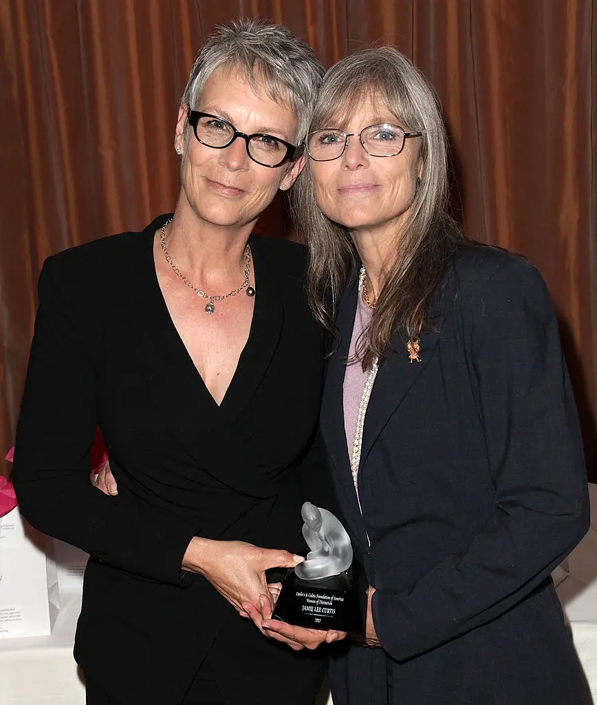 Jamie Lee Curtis announced her sister Kelly died aged 69 on social media over the weekend (Brian To / Contributor / Getty Images)