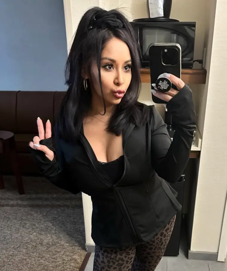 Jersey Shore's Nicole 'Snooki' Polizzi has opened up about her stage 1 cervical cancer diagnosis in a new interview (Instagram/@snooki)