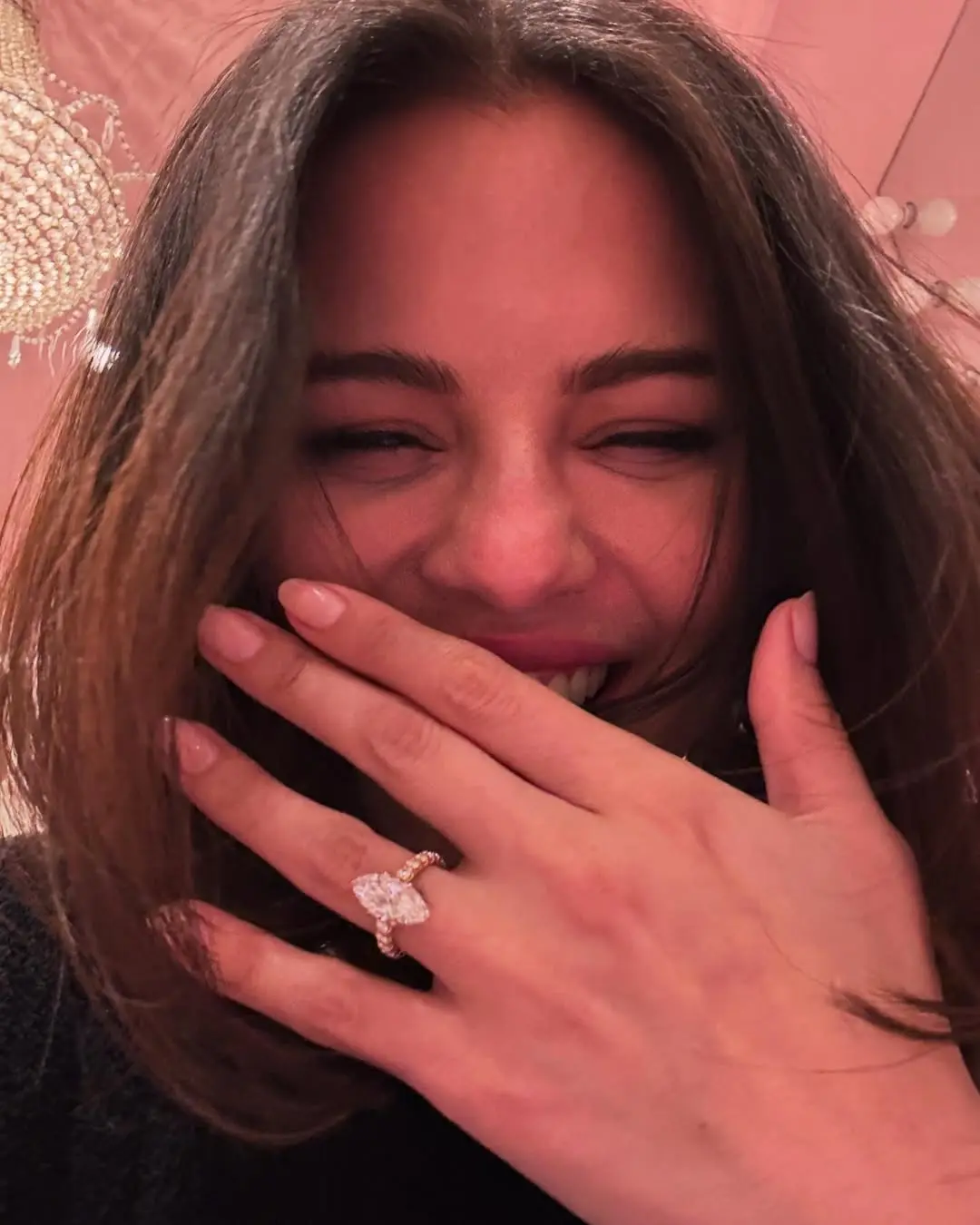 Selena Gomez announced her engagement on Instagram yesterday (Instagram/@selenagomez)