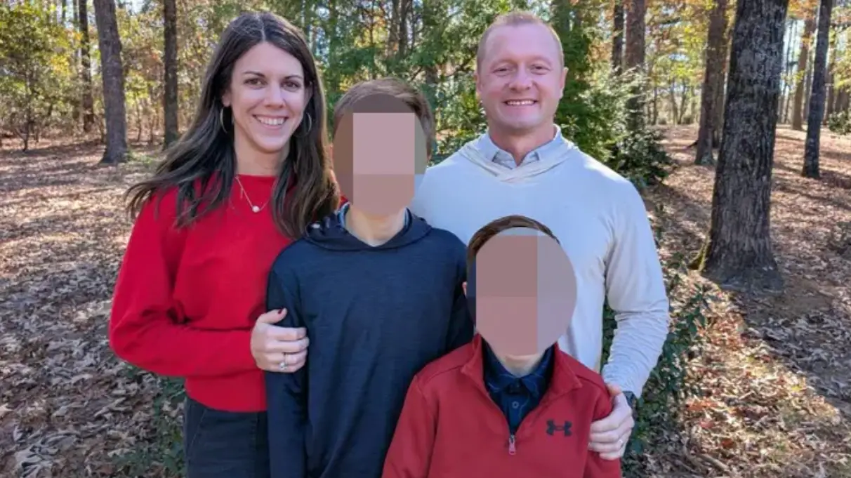 Facebook/Laura Hughes