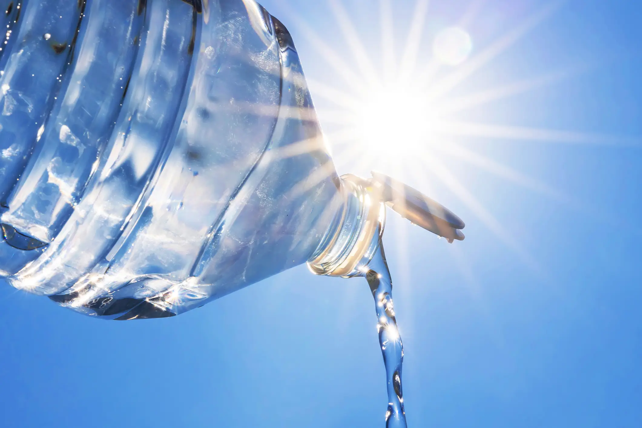 A doctor has issued a warning to parents about the early warning signs of heat stroke amid the UK heatwave (Getty Stock Images)