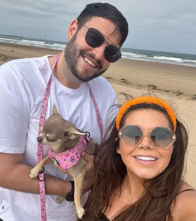 Scarlett Moffatt met boyfriend Scott Dobinson fifteen years ago.