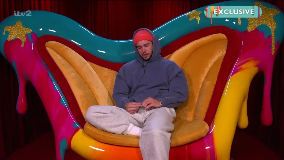 The Love Island star was visibly upset in a preview of tonight's episode (ITV)