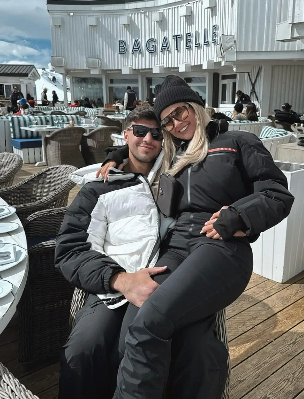 The pair uploaded separate statements to Instagram (mollymae/Instagram)