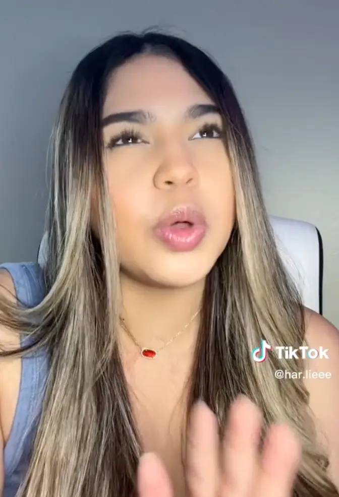 The technician said she takes a deposit for a good reason. Credit; TikTok/@har.lieee