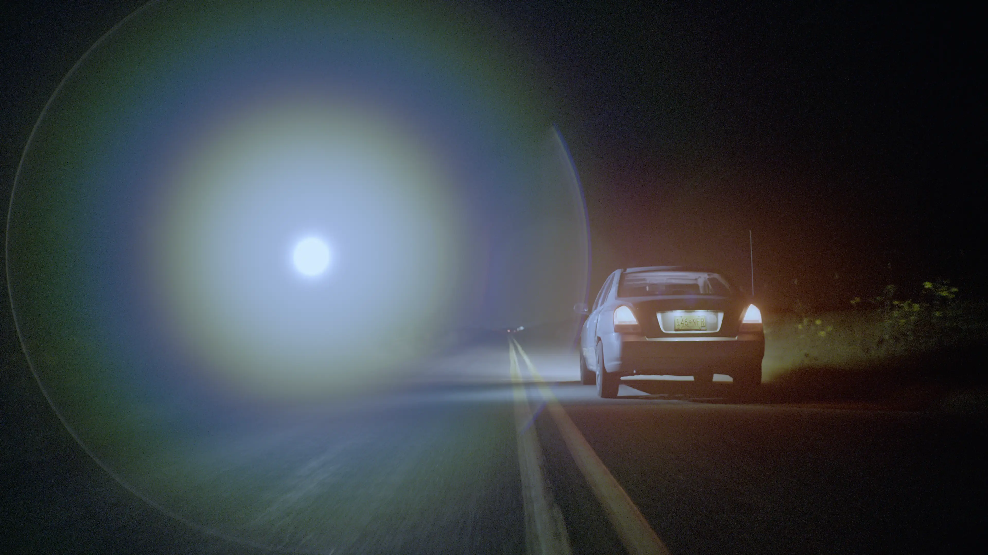 There were hundreds of similar reports of UFO sightings the very same night.