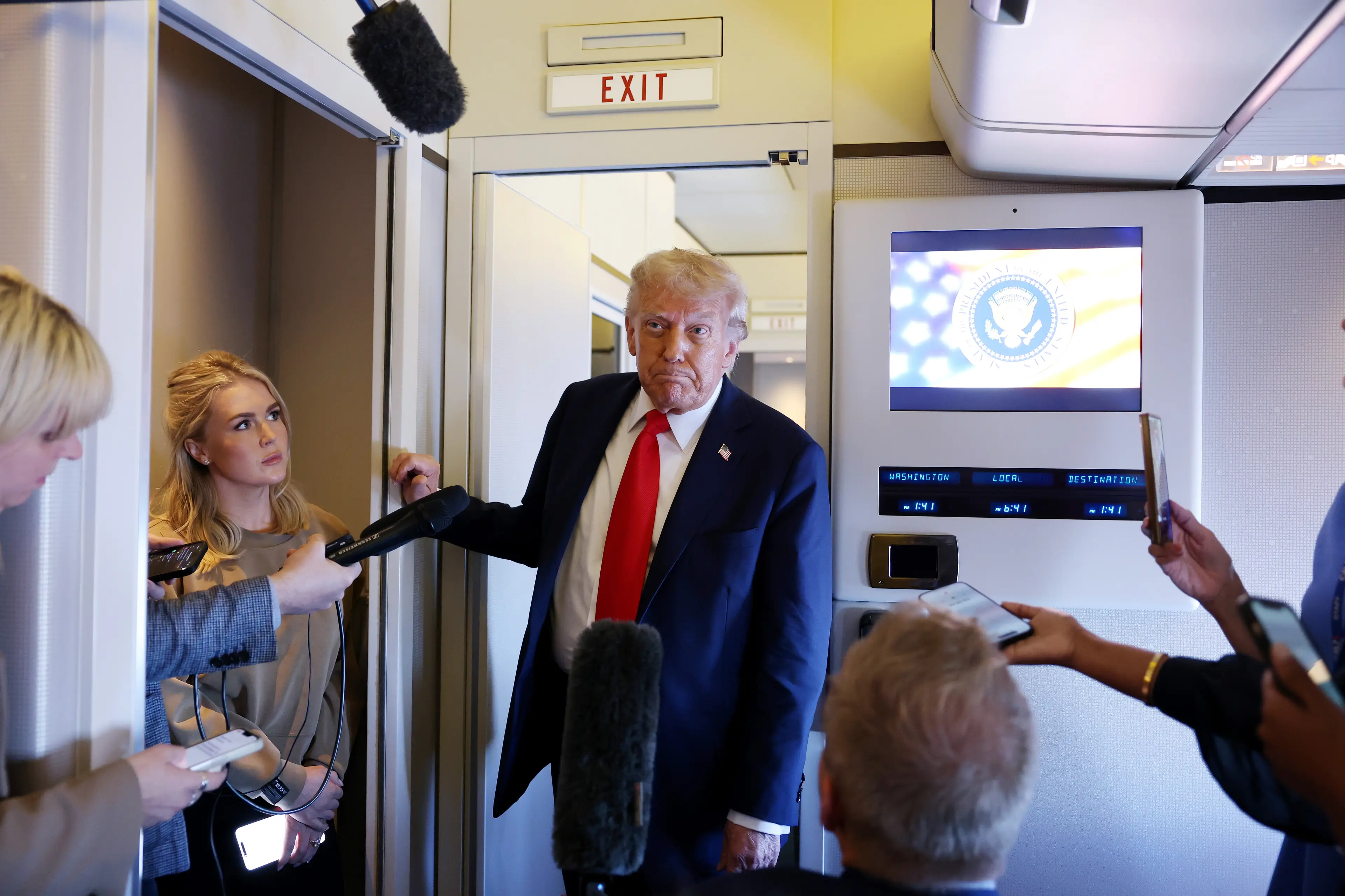 Donald Trump issued a warning to reporters aboard Air Force One (Anna Moneymaker/Getty Images)