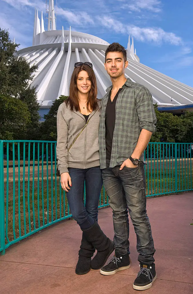 Joe had a short-lived romance with Twilight star Ashley Greene back in 2010 (Handout/Getty Images)