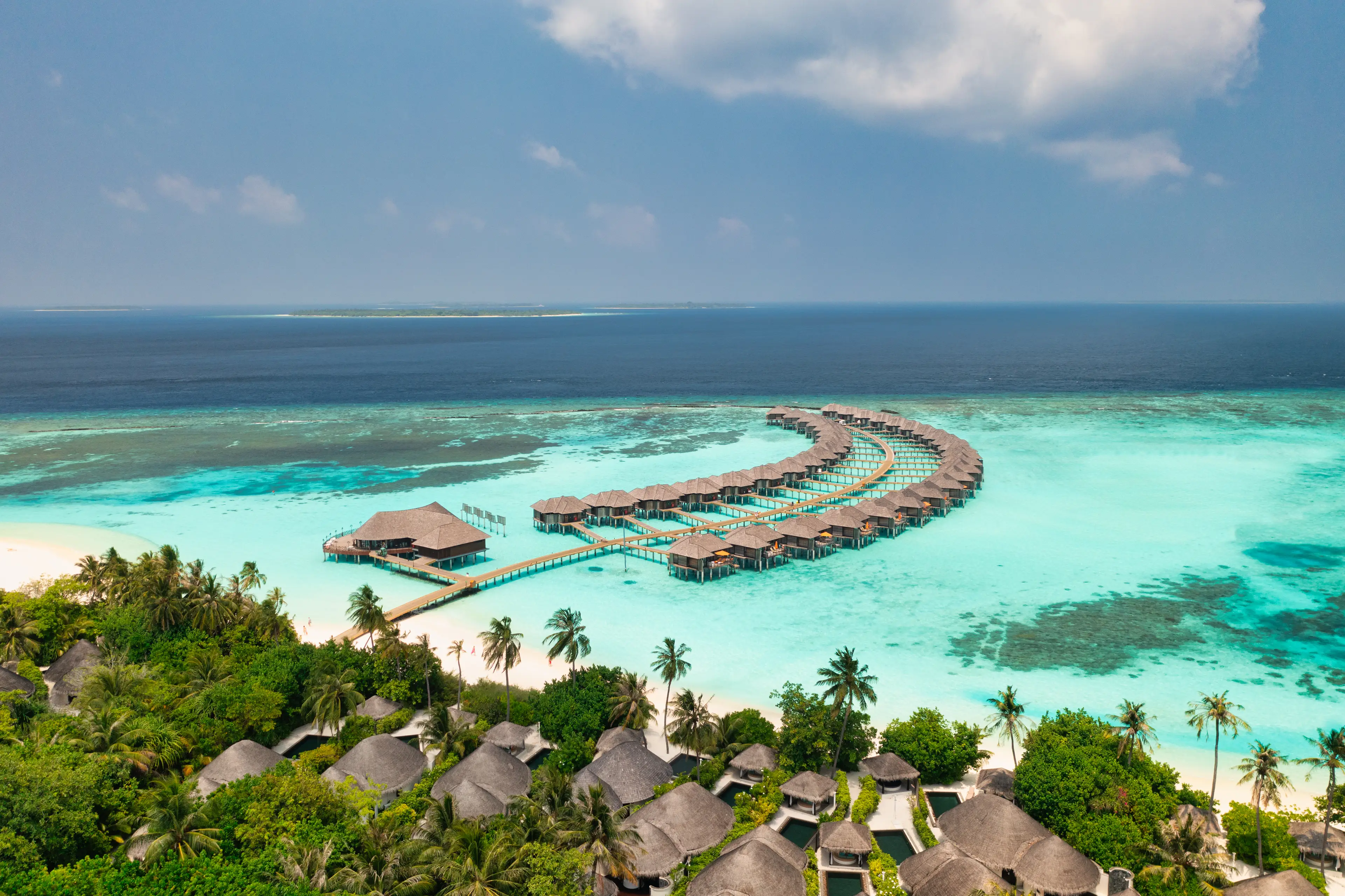 Five Italians have lost their lives in a scuba diving accident while exploring underwater caves in the Maldives (Getty Stock Images)