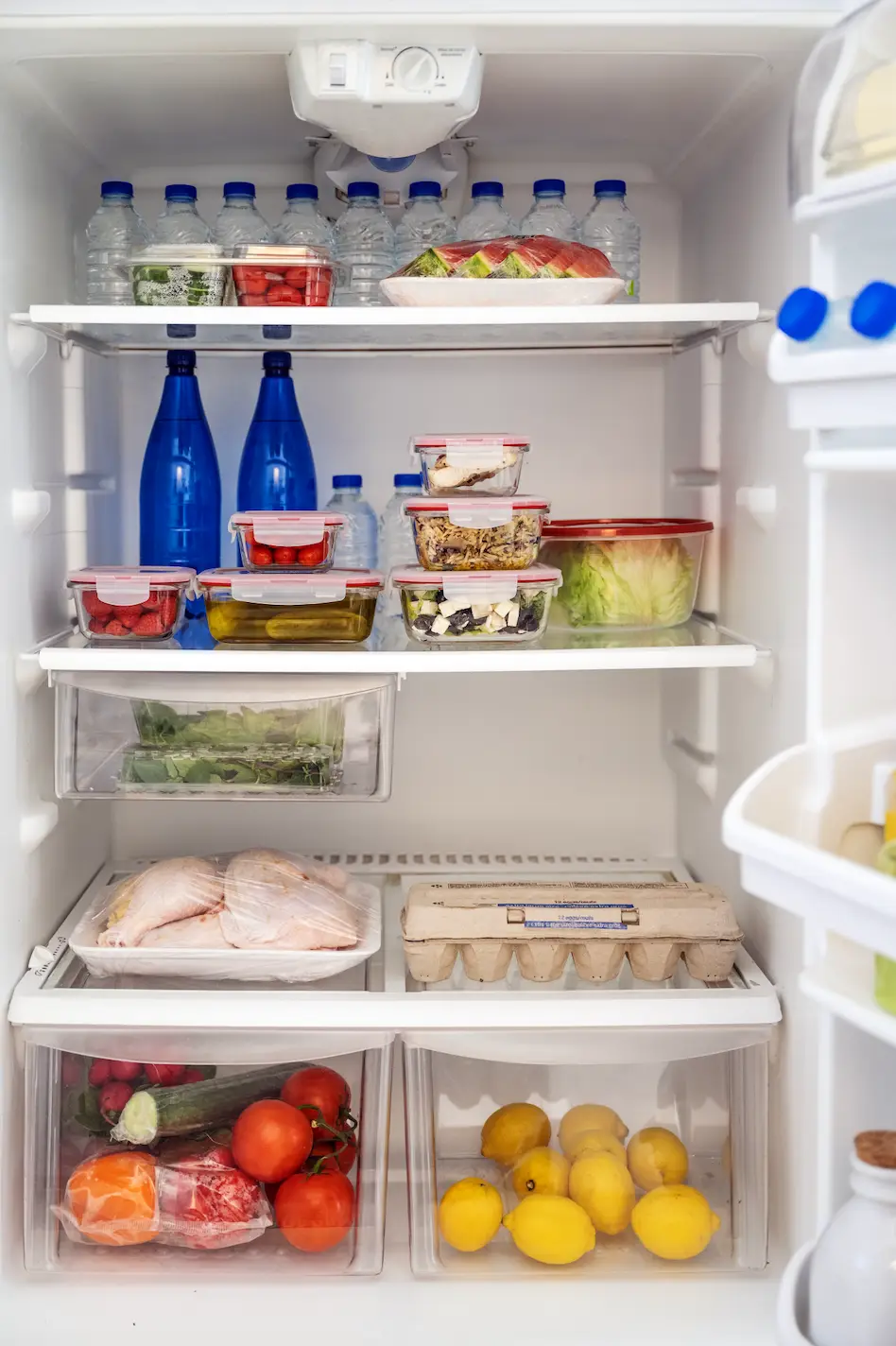 It turns out there's an art to organising your fridge (lisegagne/Getty Images)