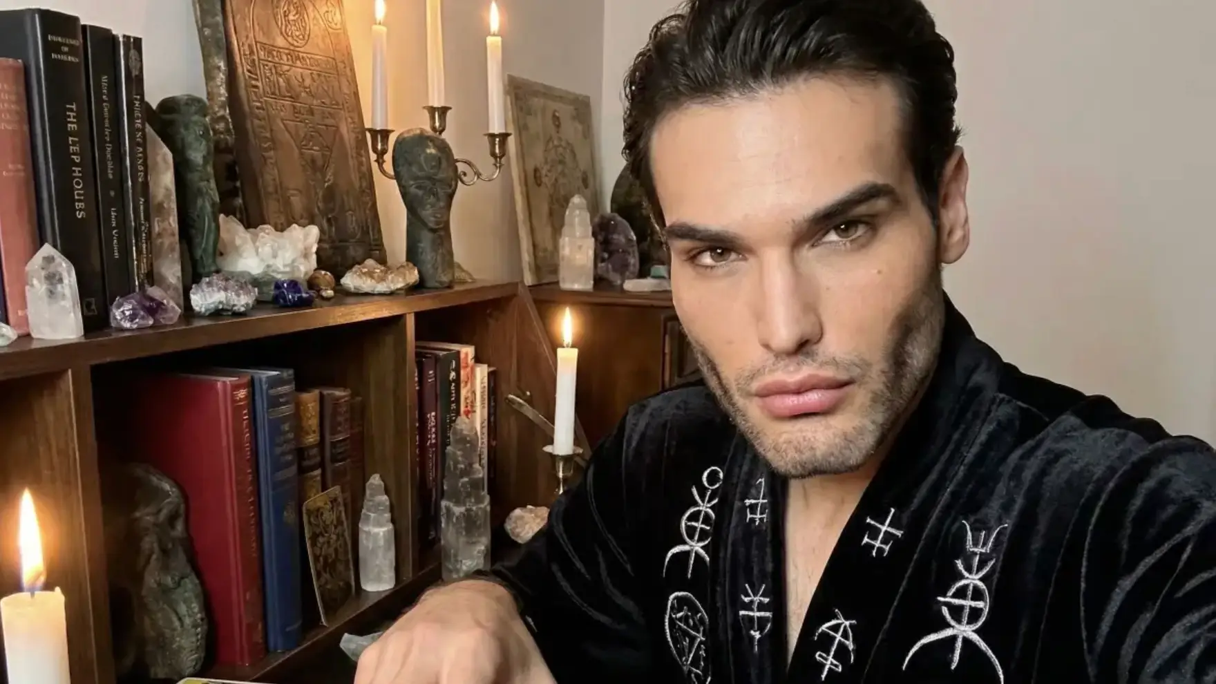 Salomé claims to have predicted a number of major world events (Supplied)