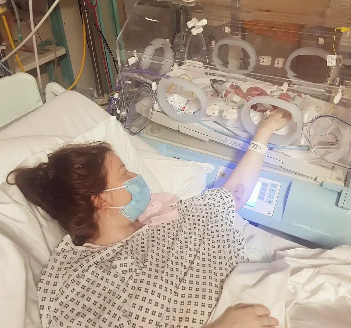 Laura gave birth to little Sienna at 30 weeks.