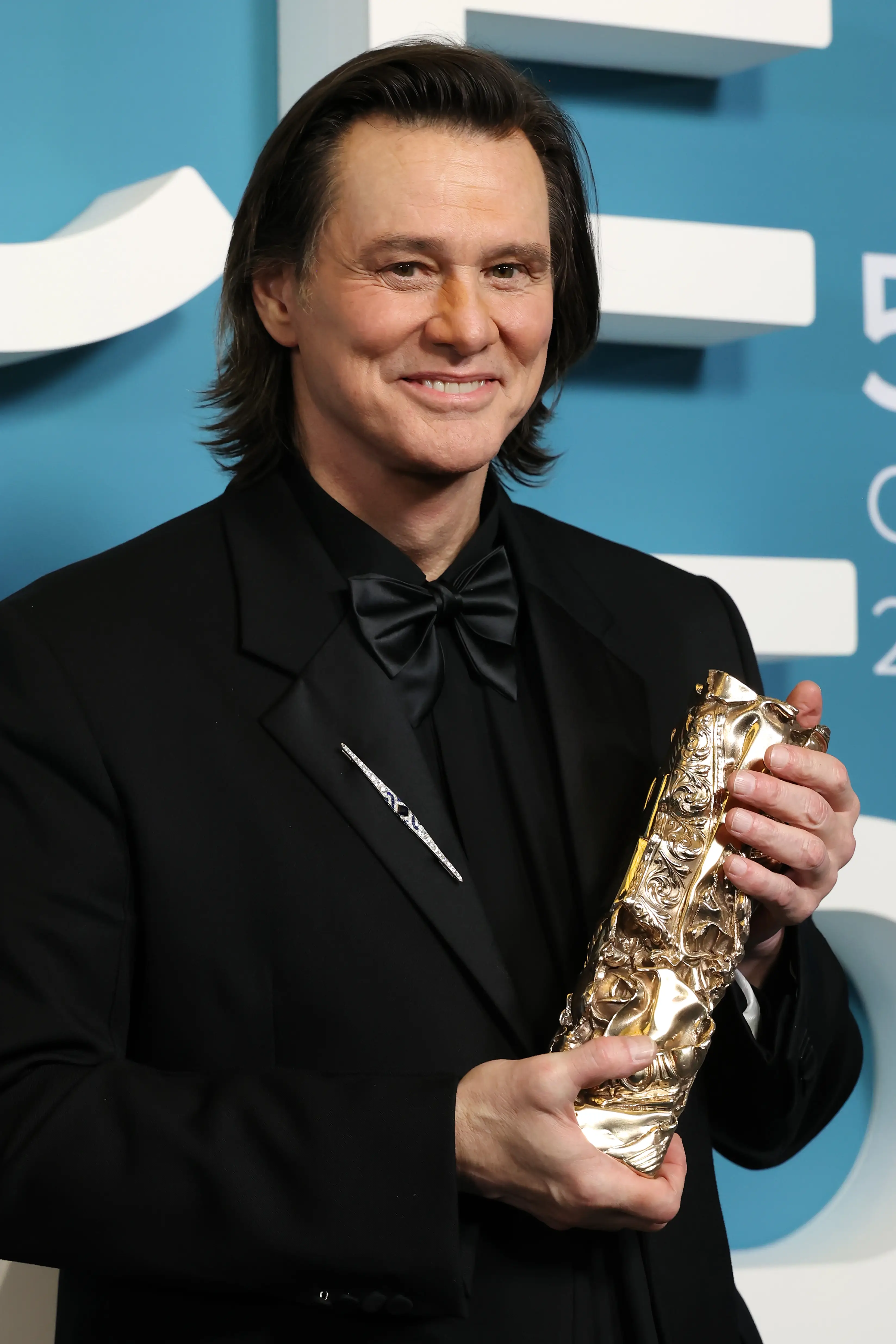 Carrey won an award for his service to acting (Pierre Suu/WireImage)
