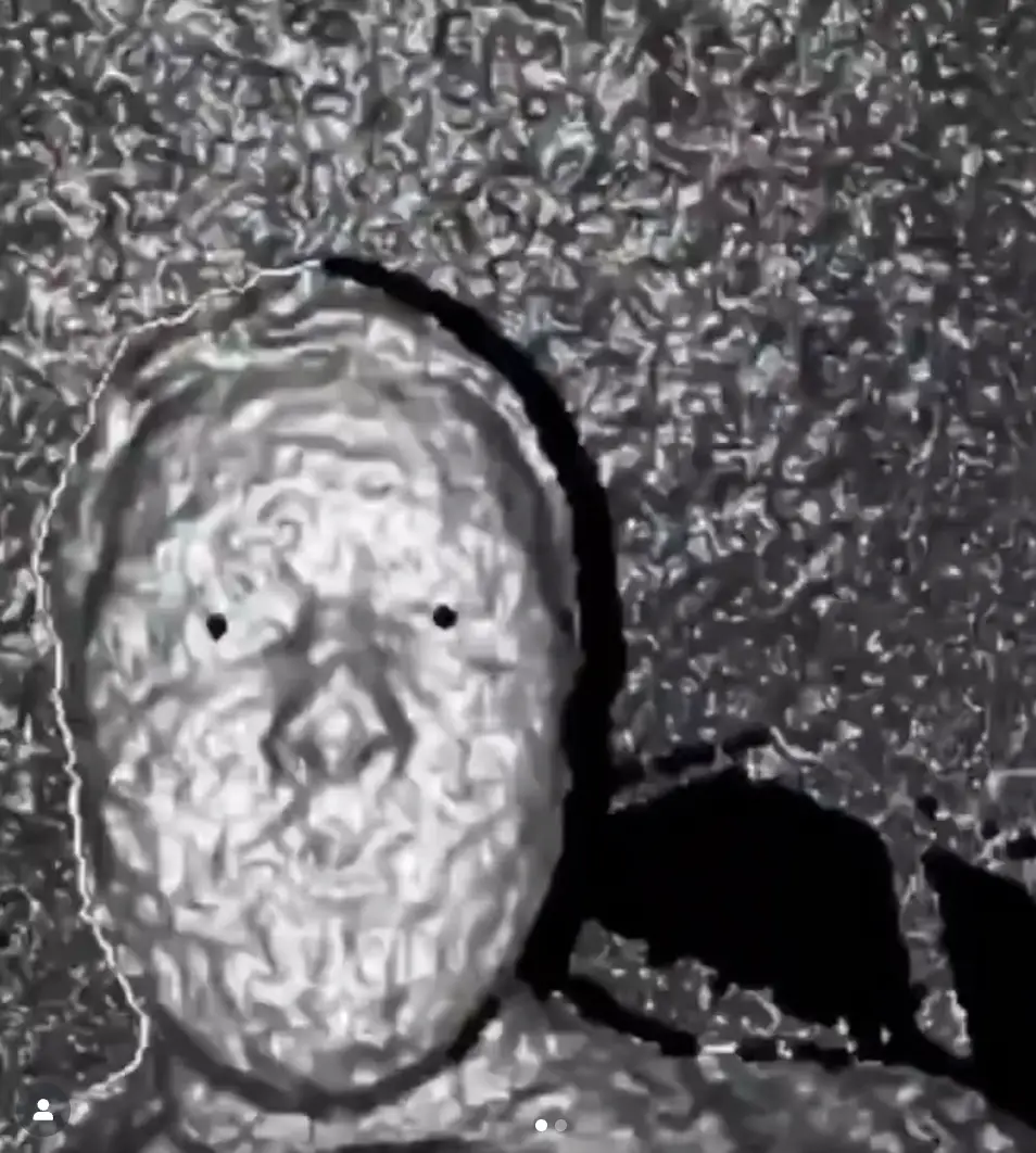 Some Apple users have been left unnerved by the image (lamKyros69/X)