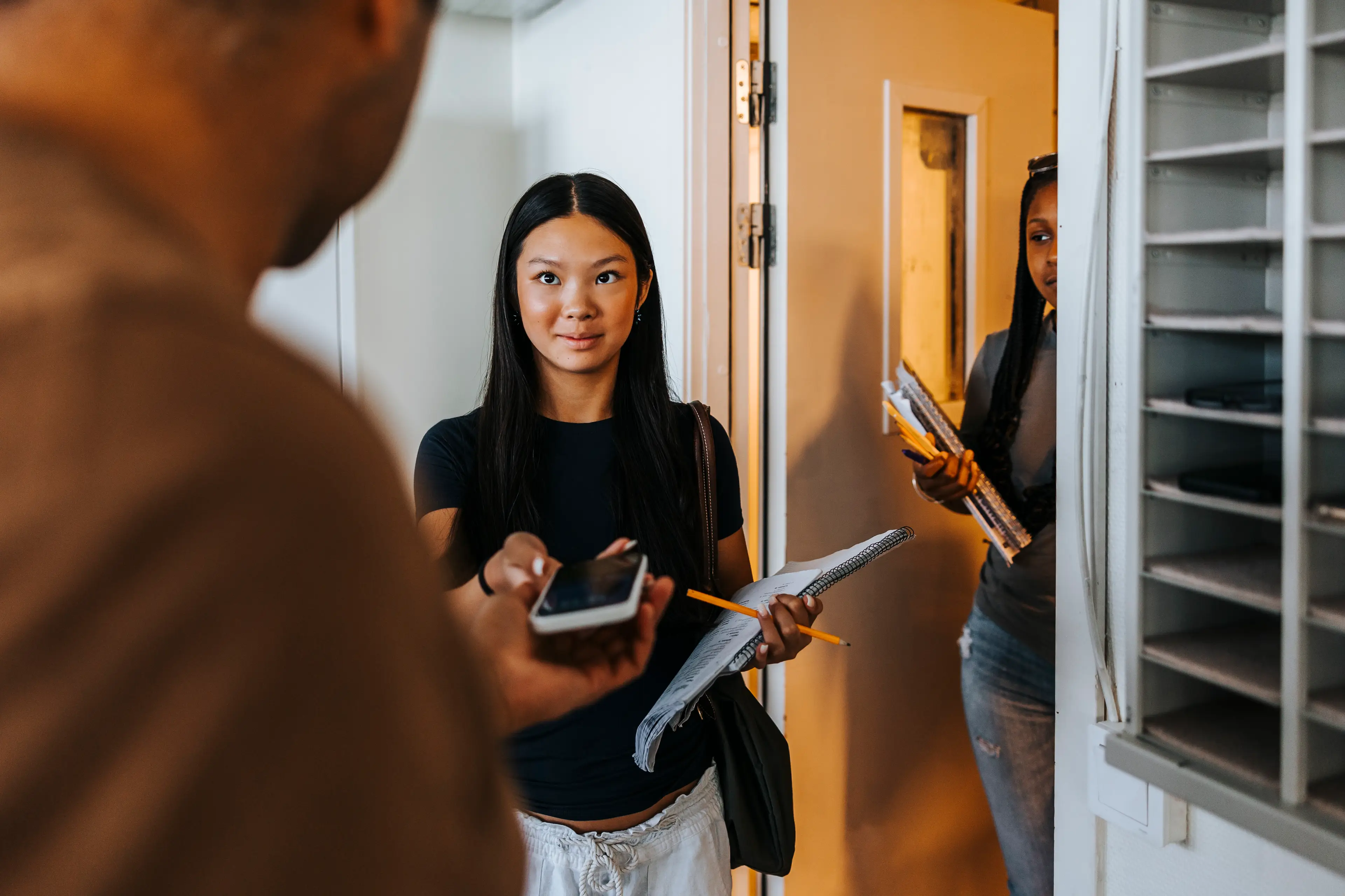Students will be forced to hand in their mobile phones (Getty Stock Image)