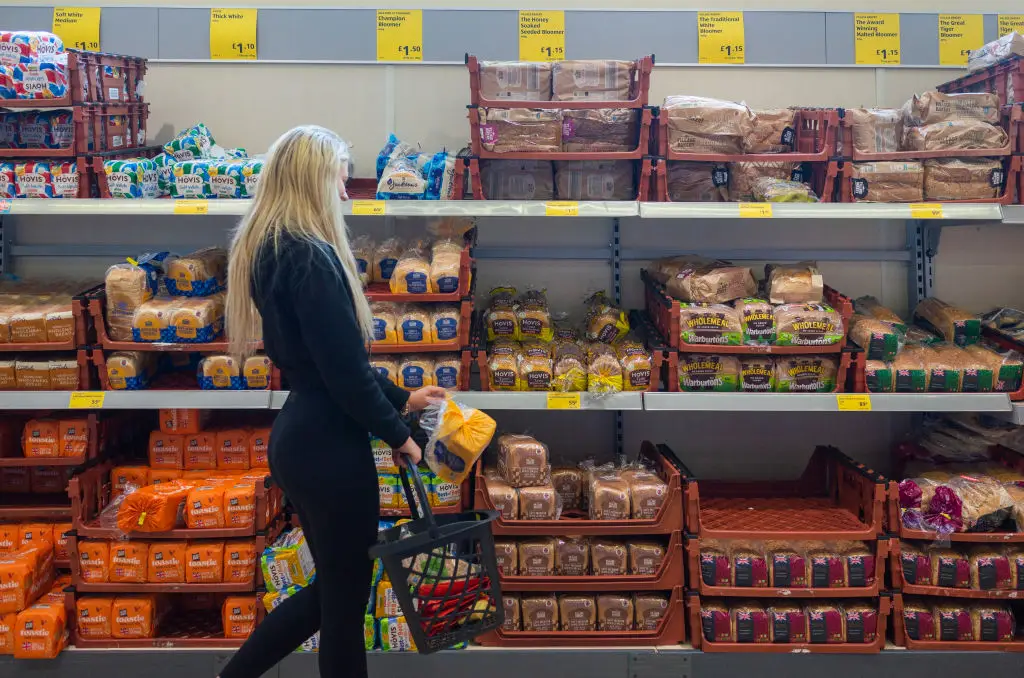Bread can last three days (photo by Daniel Harvey Gonzalez/In Pictures via Getty Images)