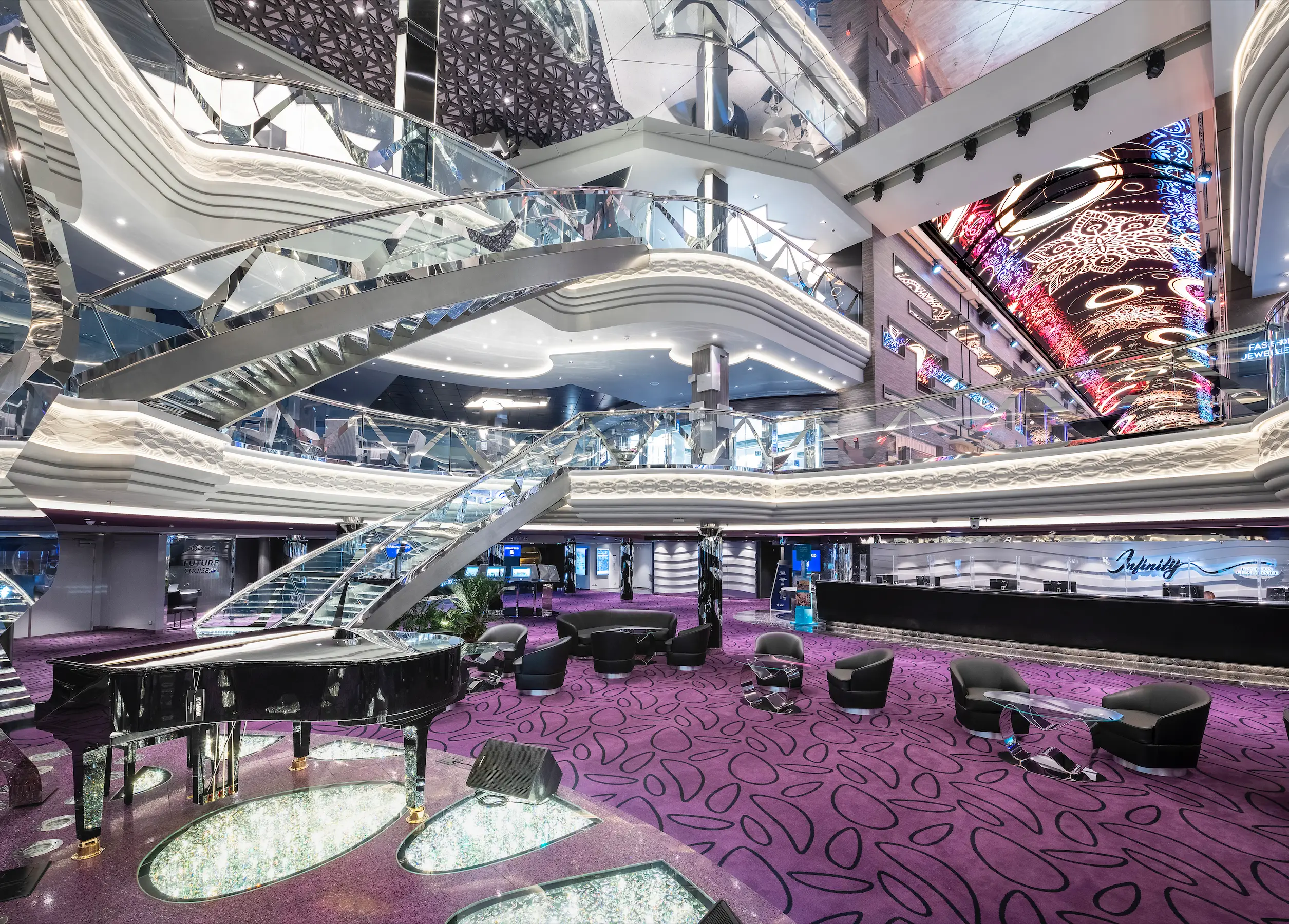 The first time down is a little trippy, but you get used to it after a while and it's the perfect place for a photo. (MSC)