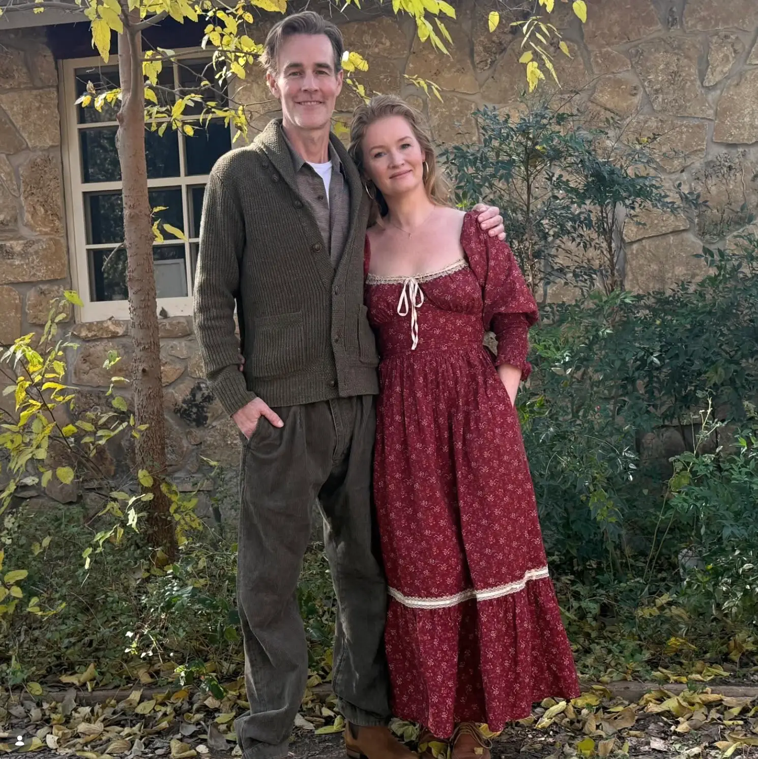 Van Der Beek's wife Kimberly also confirmed his passing online (Instagram/@vanderkimberly)