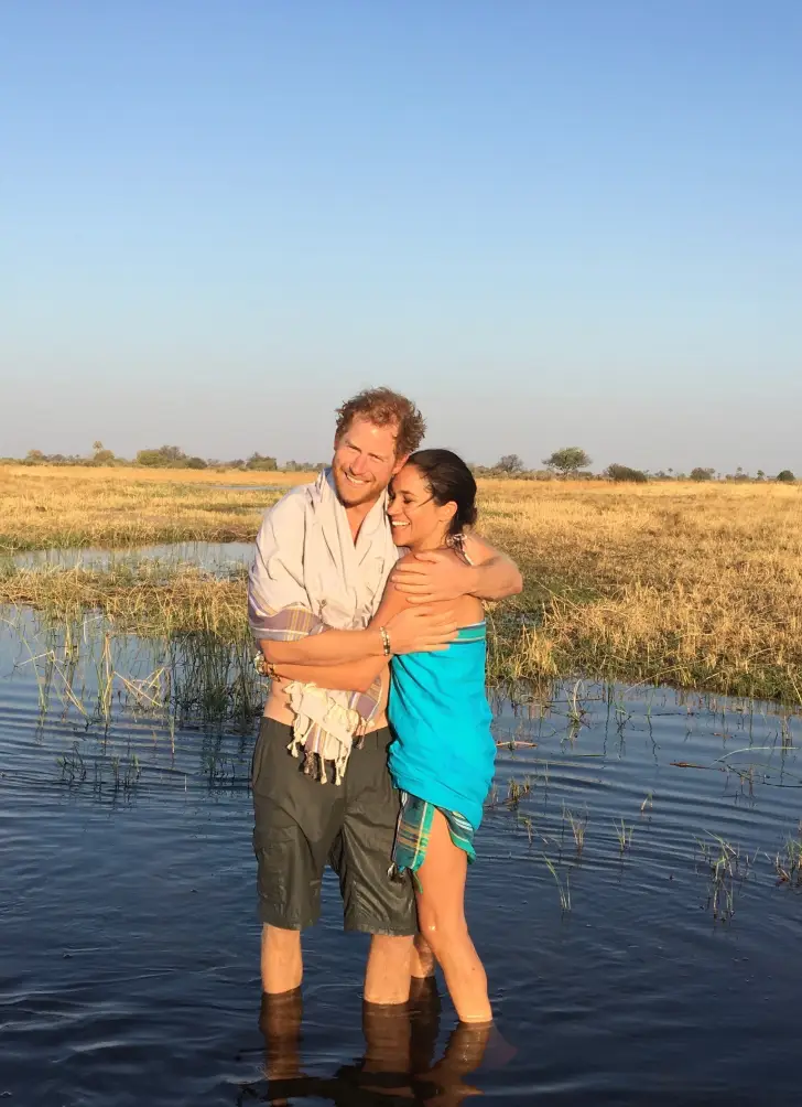 The couple took part in the 2016 trend (Instagram/@meghan)