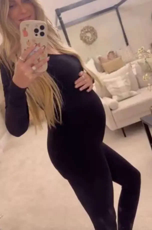 Mrs Hinch is already mum to two boys (Instagram/@mrshinchhome)