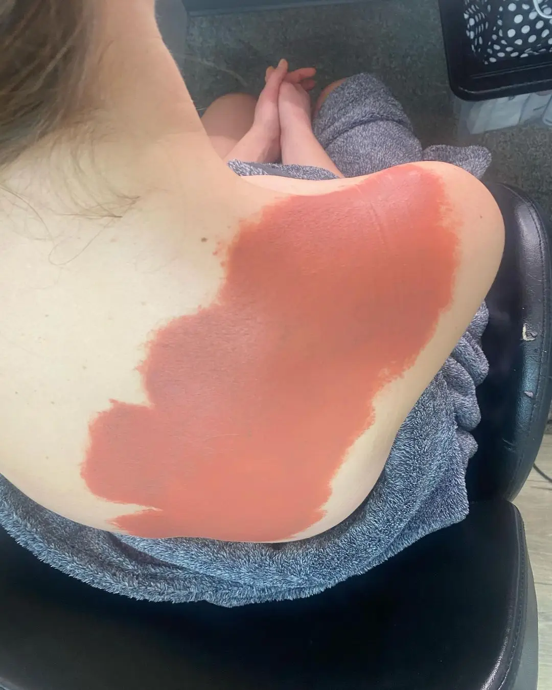 First step is some heavy colour correction. (Instagram/@s.burton_mua)