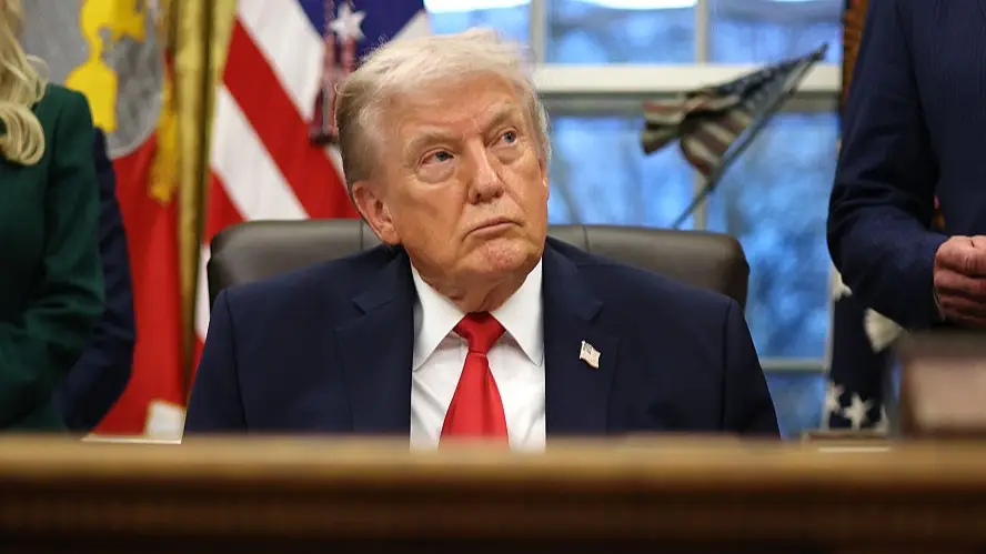 Samuel Corum / Stringer / Getty Images