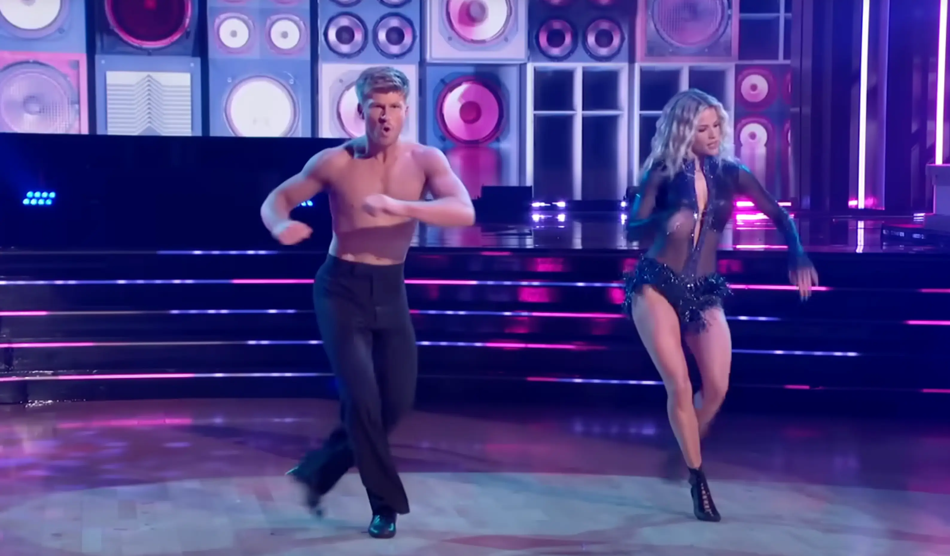 Robert Irwin has sent fans wild with his latest Dancing With The Stars performance (YouTube/Dancing With The Stars)