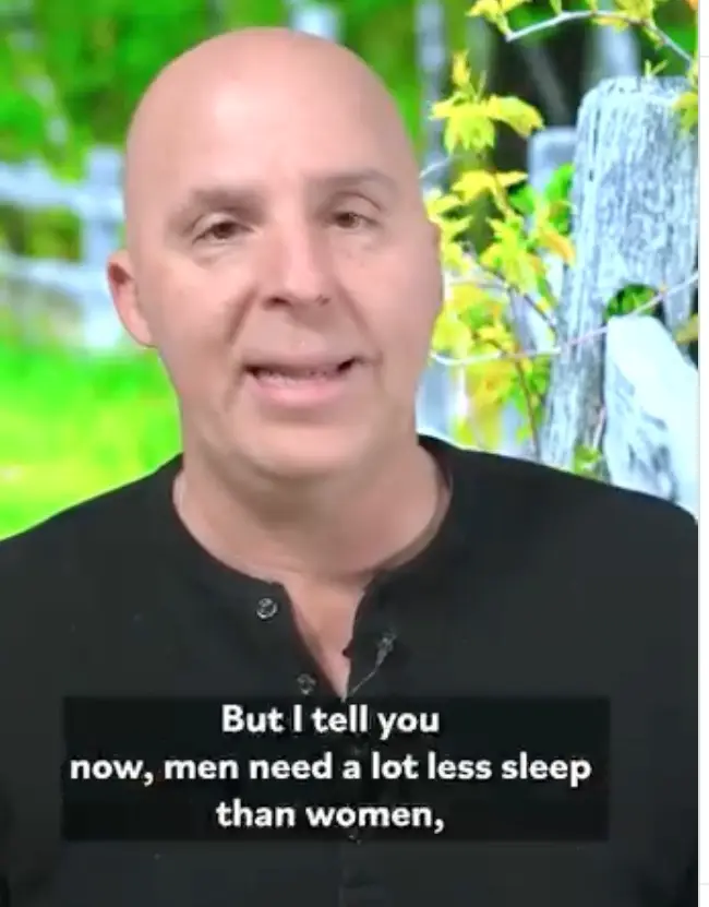 The expert claimed that women need 8-10 hours of sleep per night. (Instagram/@drpatrickflynn)