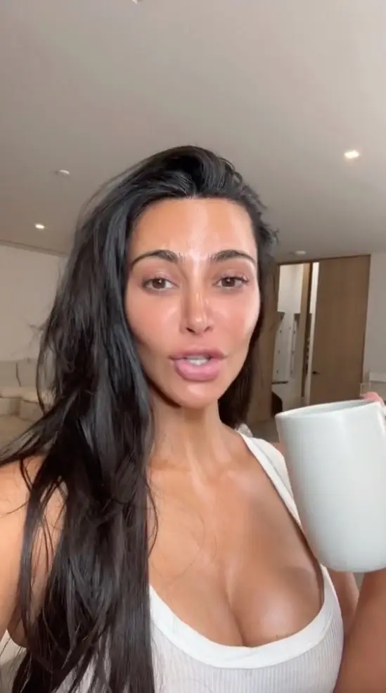 Kim without make-up.