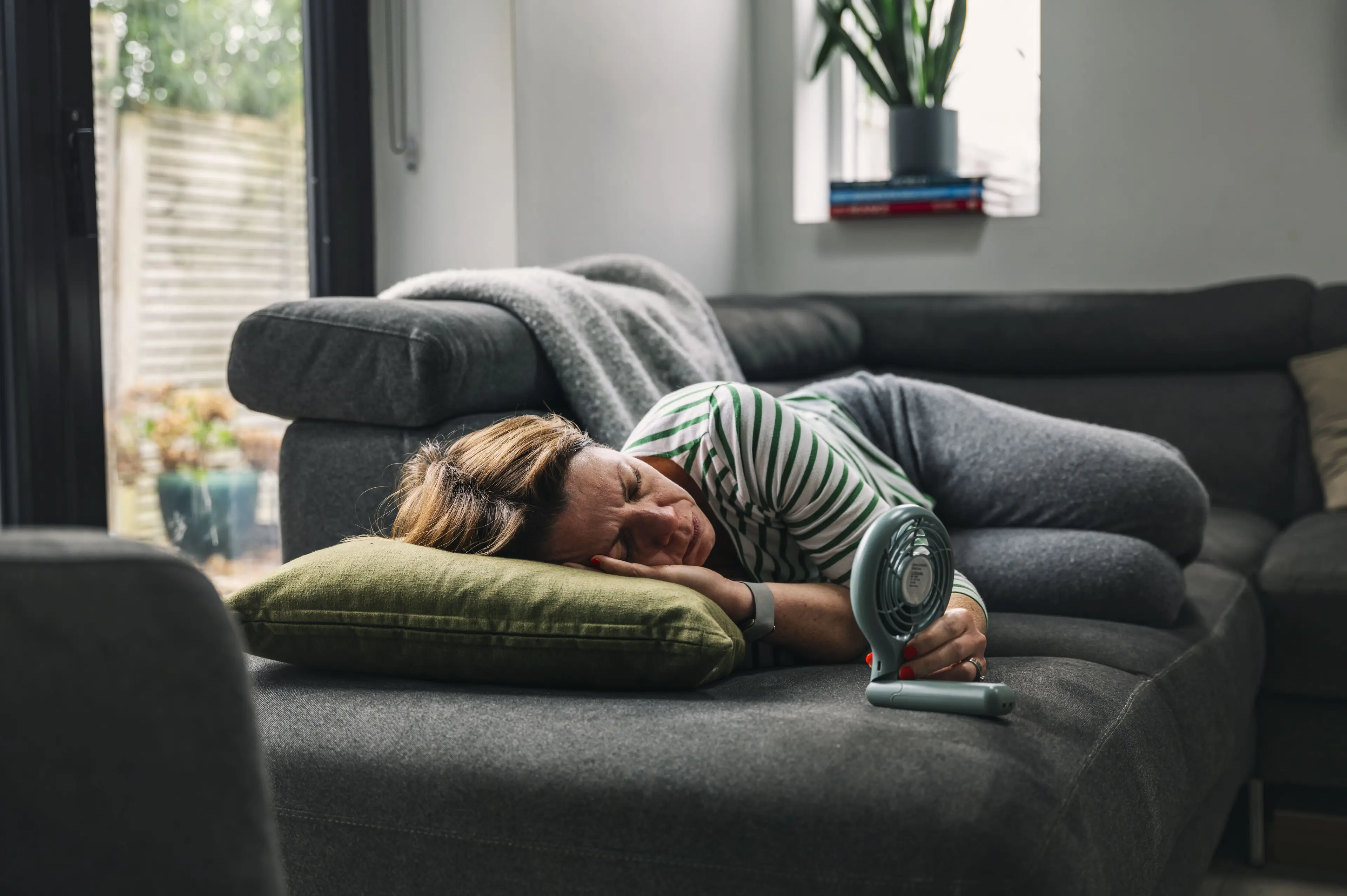 Experts have provided tips for sleeping in hot weather (Getty Stock Image)