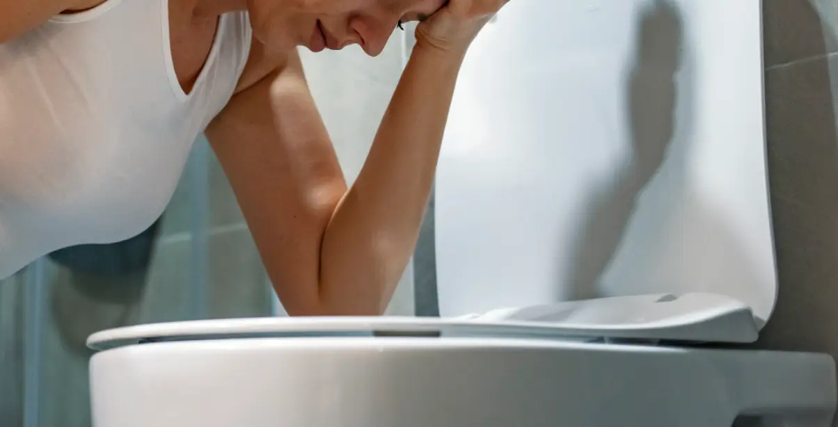 Experts outlined key symptoms of nicotine poisoning (Getty Stock Images)