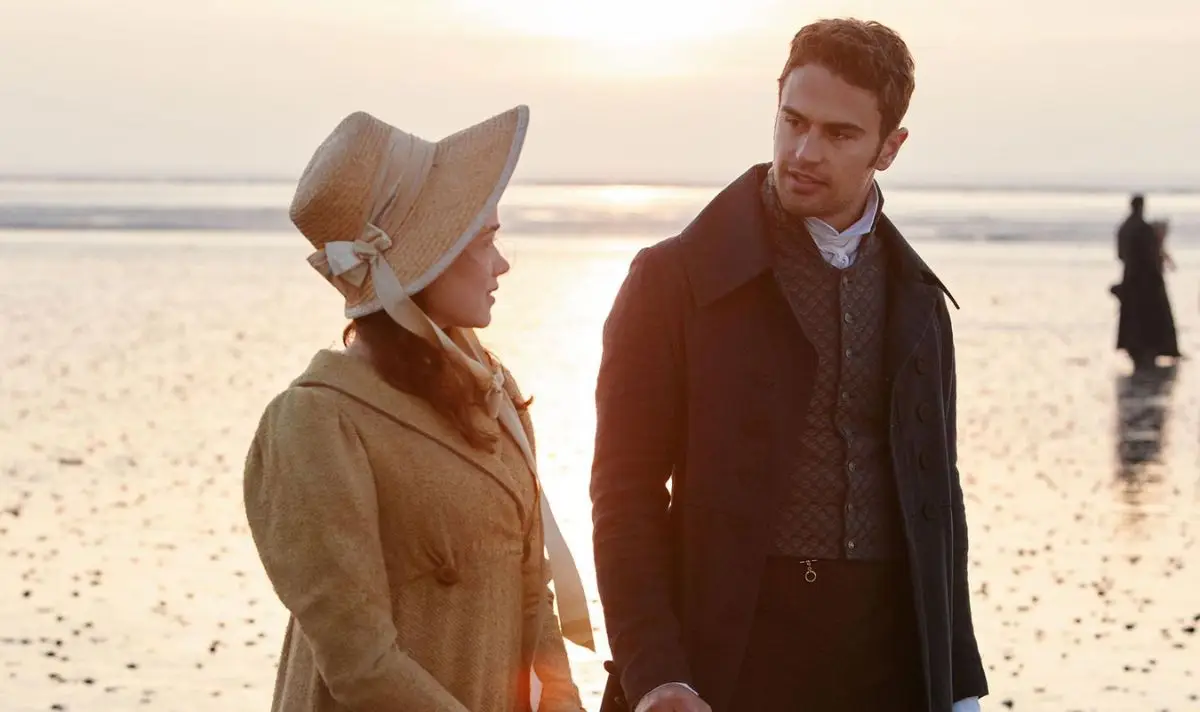 Theo James plays Sidney Parker in Sanditon. (ITV)