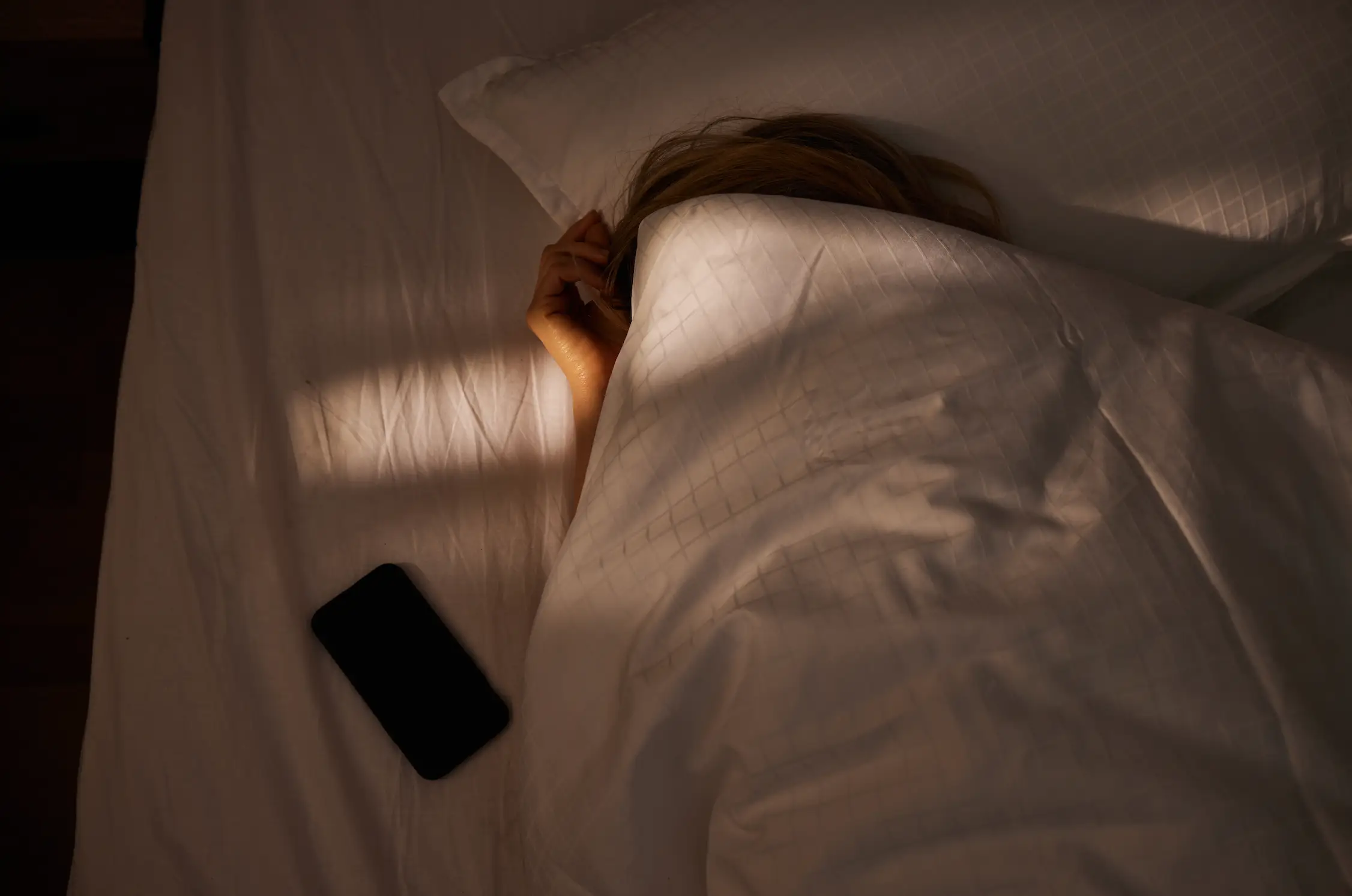 One medic says a daily dose of vitamin D is vital for our health (skynesher/Getty)