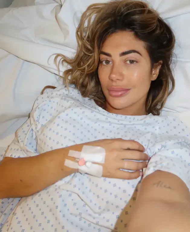 Chloe's fans and friends have shared supportive messages (Instagram/@chloegshore1)