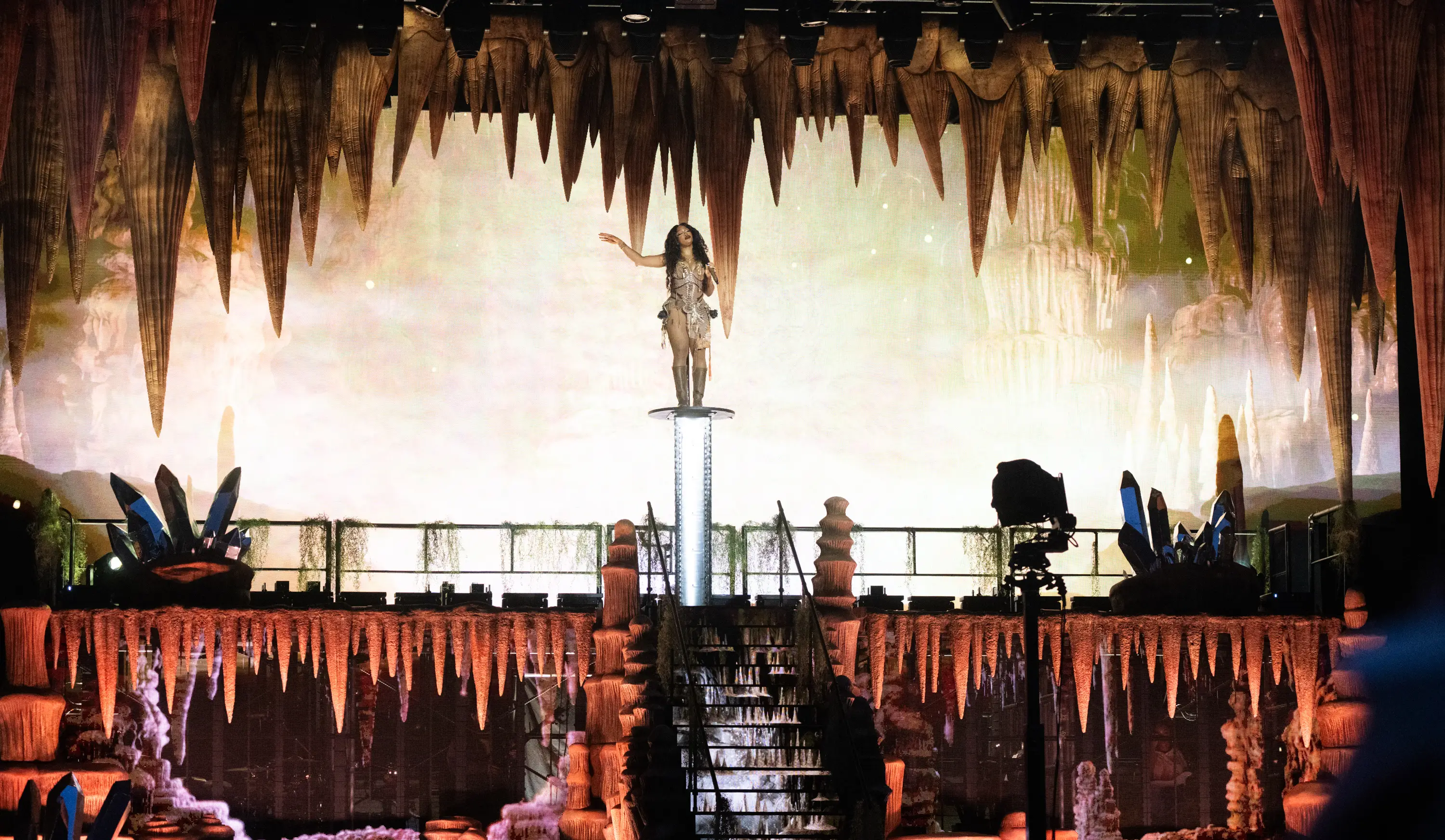 Crowds that were there complained of technical issues. (Samir Hussein/WireImage)