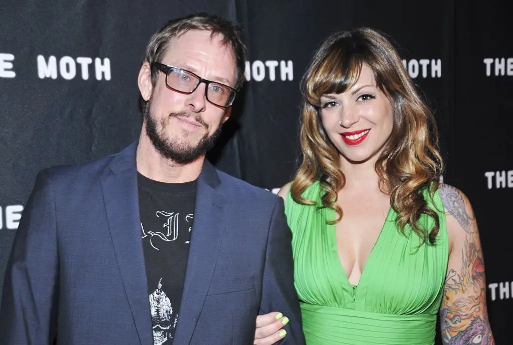 Weezer bassist Scott Shriner tied the knot with his wife Jillian back in 2005 (Jenny Anderson / Contributor / Getty Images)