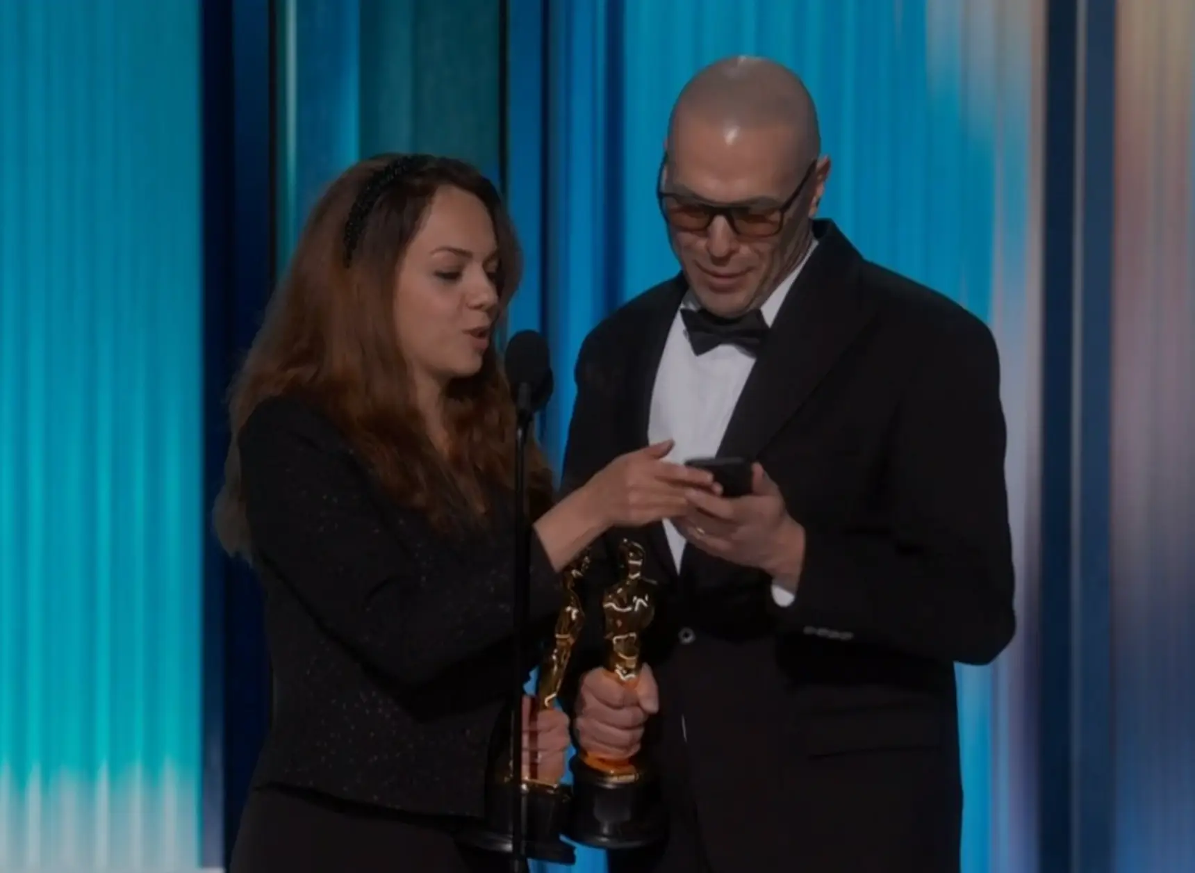 The pair were seen jokingly fighting over the phone (ITV)