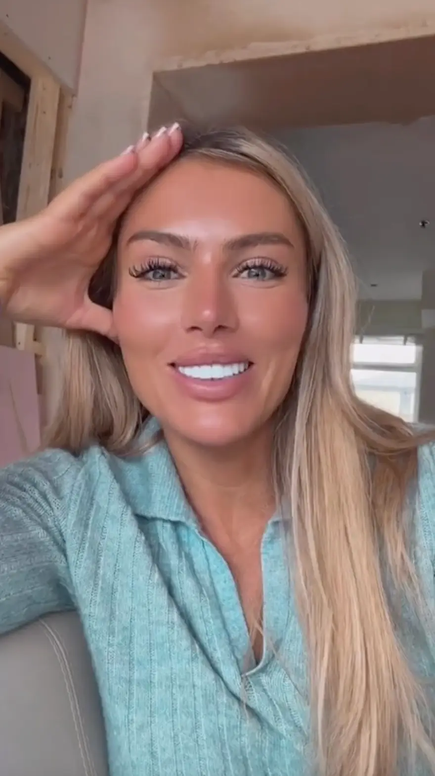 Joanne seemed to find the whole 'glow-up' ordeal hilarious.