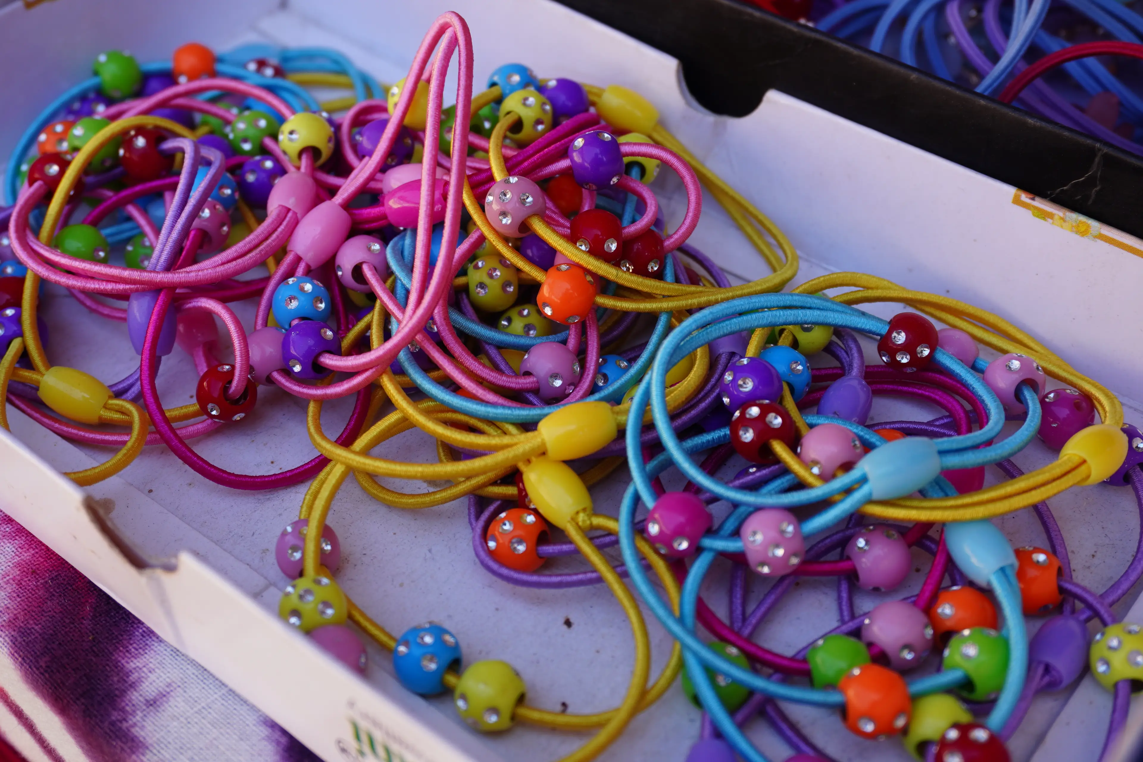 Colourful bobbles are making a comeback (Getty Stock Images)