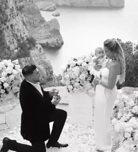 Fans have been eagerly waiting for the Tommy to pop the question.