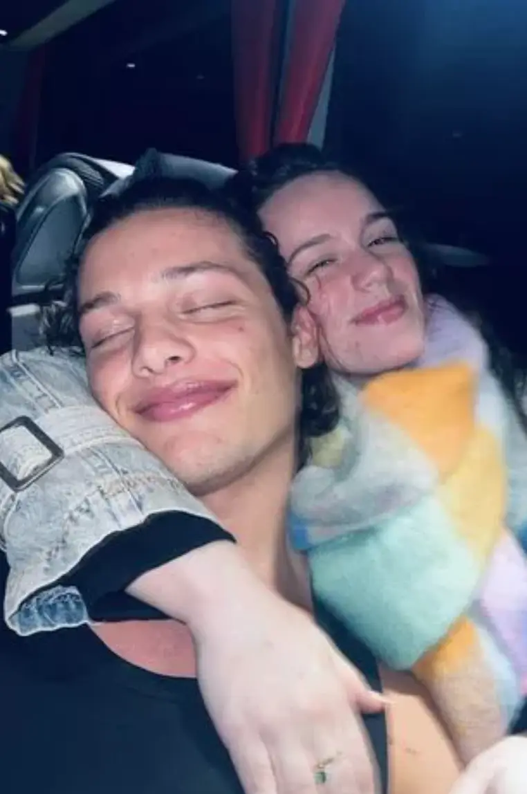 The duo appear to have grown close whilst on the Strictly tour.