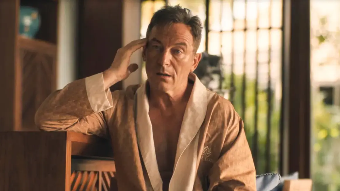 Jason Isaacs breaks silence with five-word response about NSFW White Lotus scene