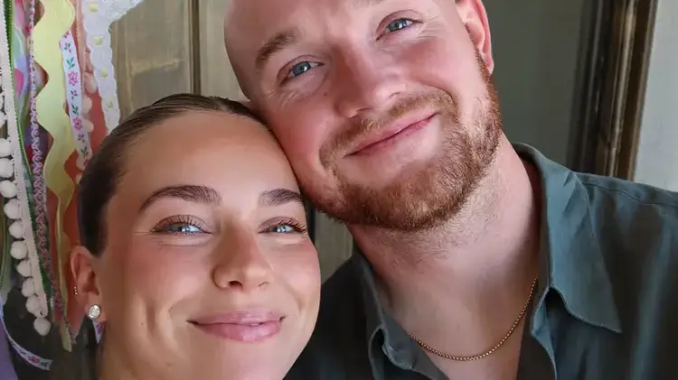 Instagram/@emiliekiser