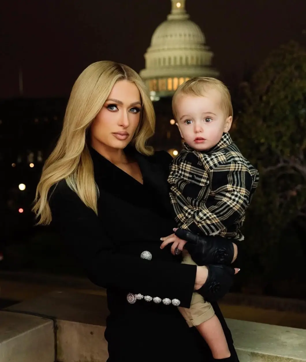 Paris Hilton issued a statement after watching her Malibu house burn down on TV (Instagram/@parishilton)